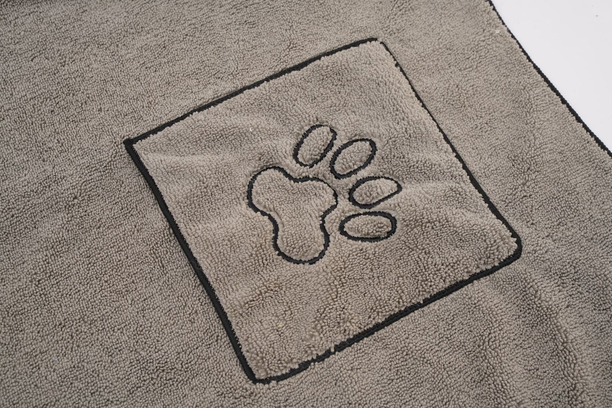 PawSheen microfiber dog towel close-up