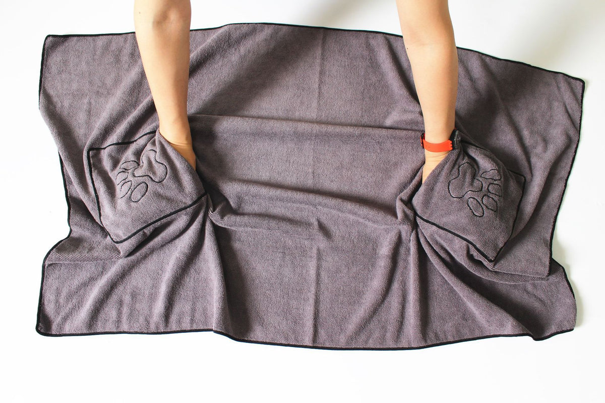 PawSheen Quick-Dry Dog Towel with hand pockets